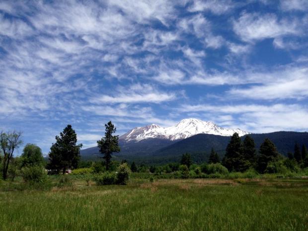 Looking east towards Mt Shasta 