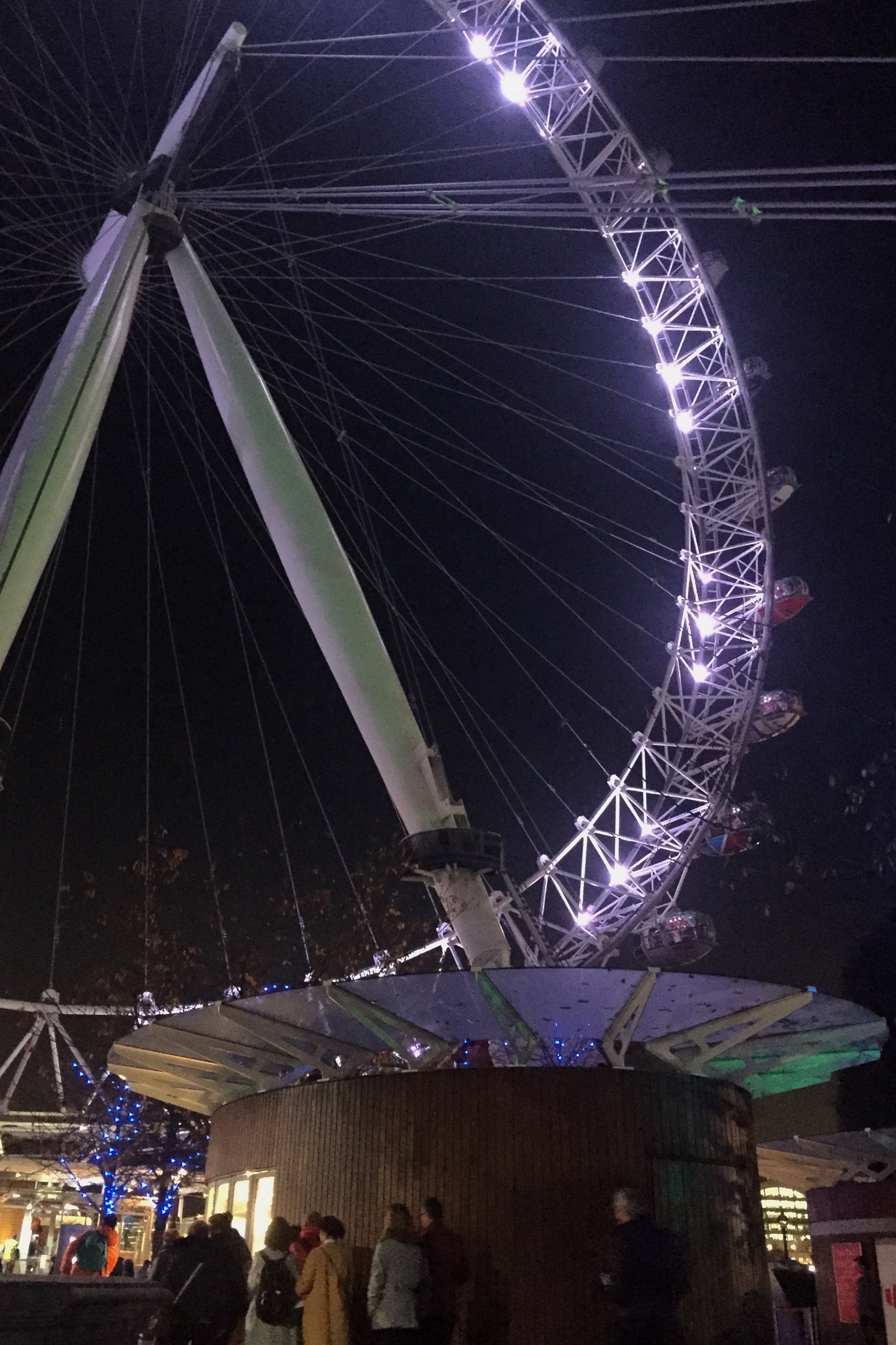 london_23172077632_o