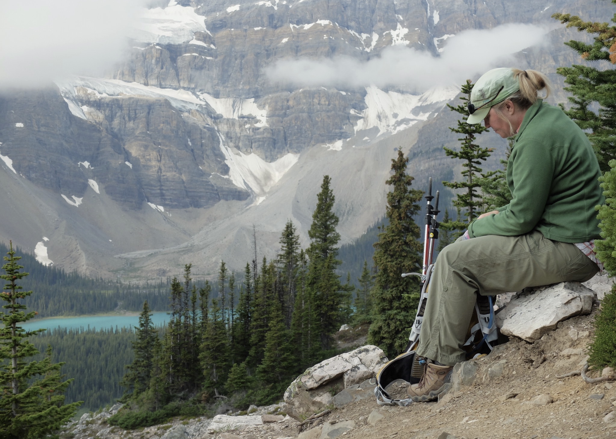 FB6C5E68-D0D5-44B9-9998-82B5F2E53636