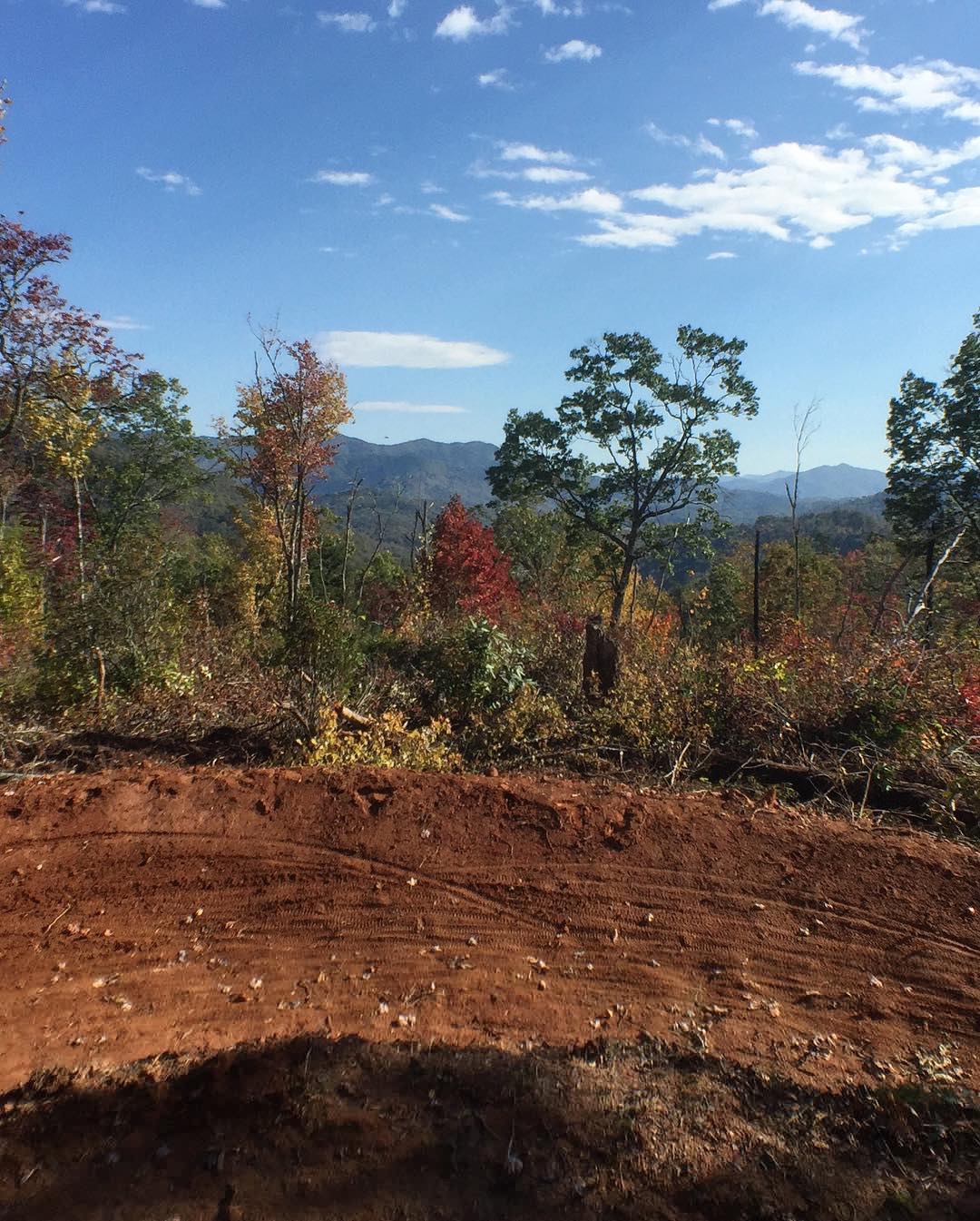 1ec25ffc-5502-4865-9152-b7b232de81af